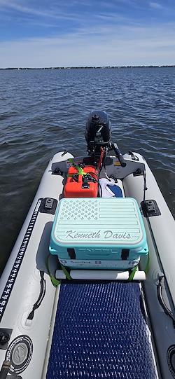 Kenneth Davis with their 437ps Paddleski™